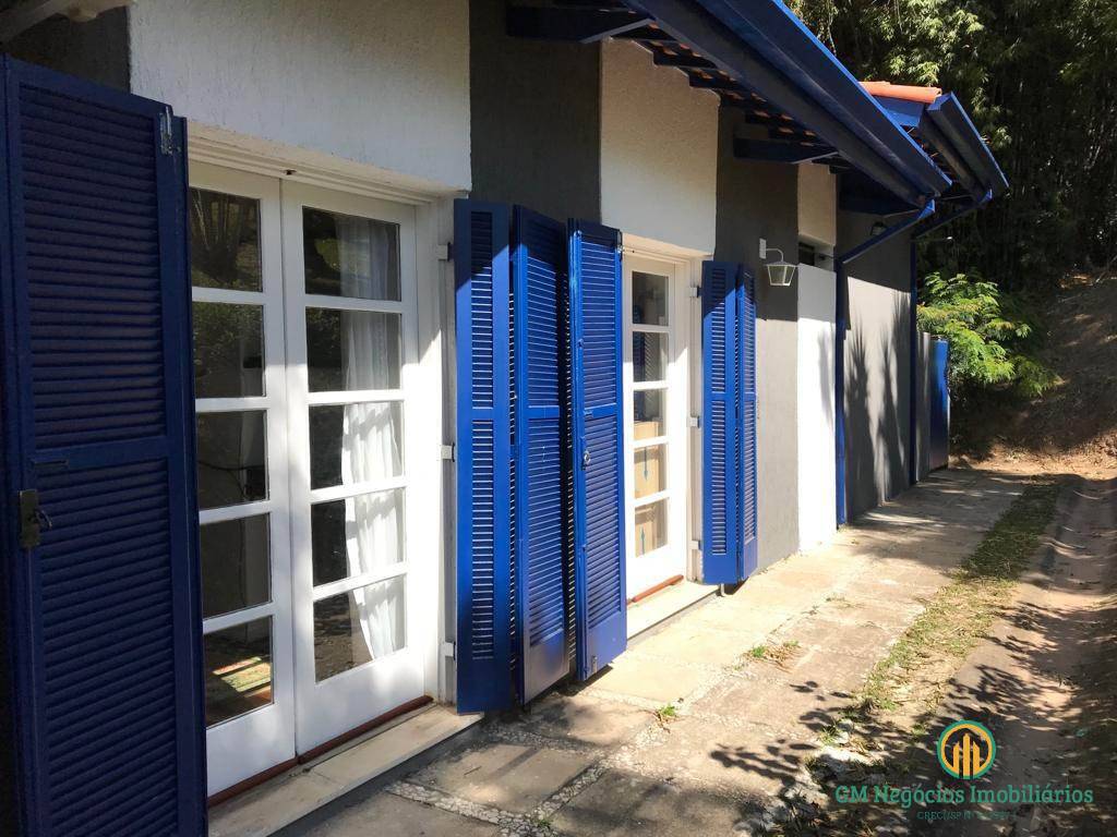 Casa de Condomínio à venda com 3 quartos, 243m² - Foto 35