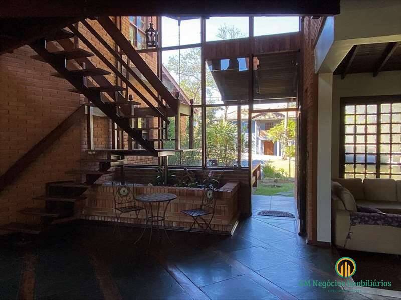 Casa de Condomínio à venda com 4 quartos, 890m² - Foto 4