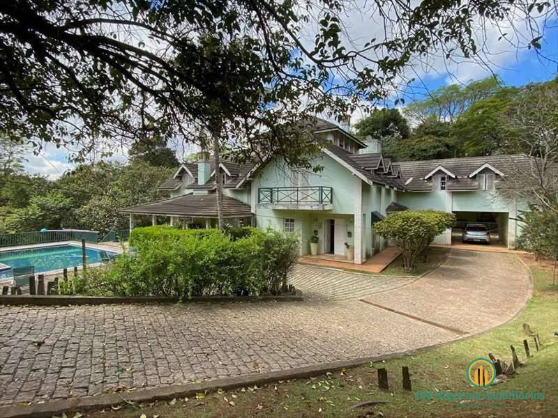 Casa de Condomínio à venda com 4 quartos, 562m² - Foto 3