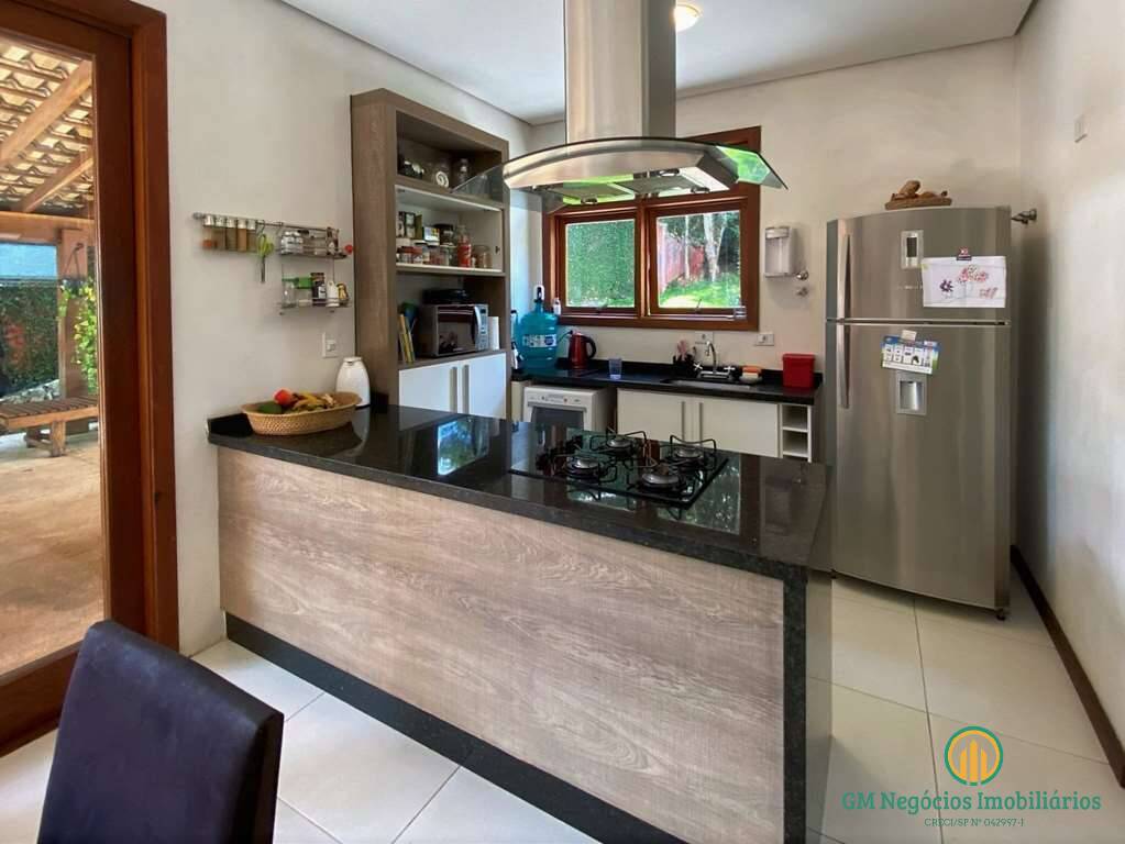 Casa de Condomínio à venda com 3 quartos, 310m² - Foto 14