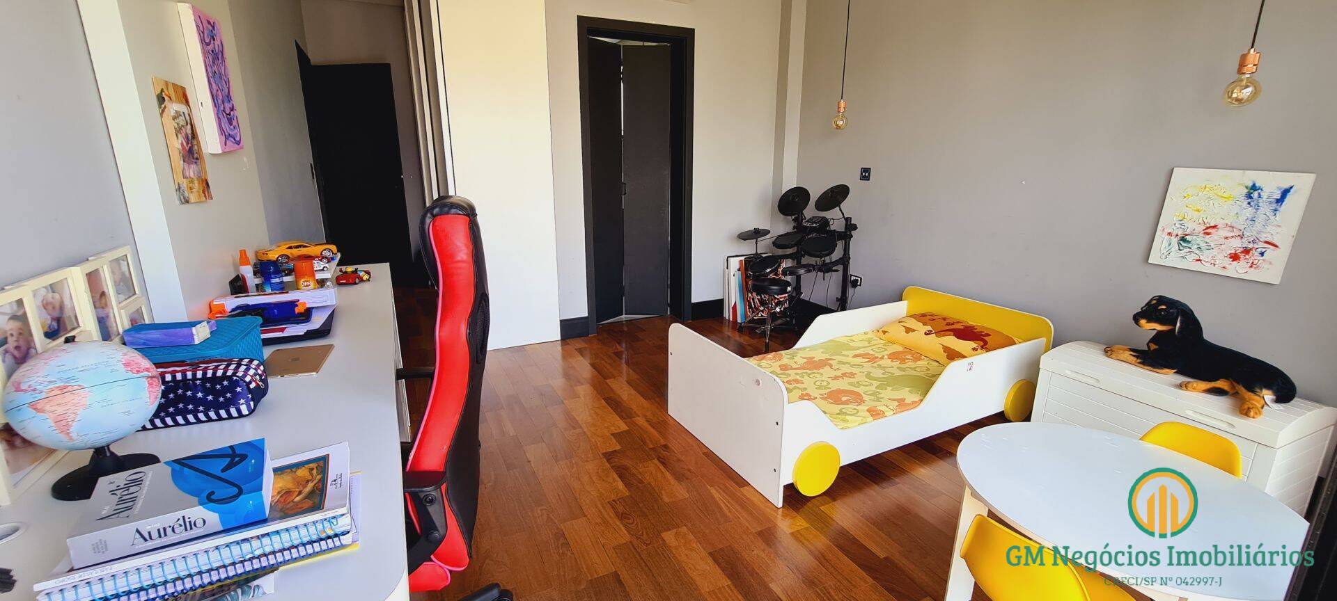 Casa de Condomínio à venda com 4 quartos, 400m² - Foto 32