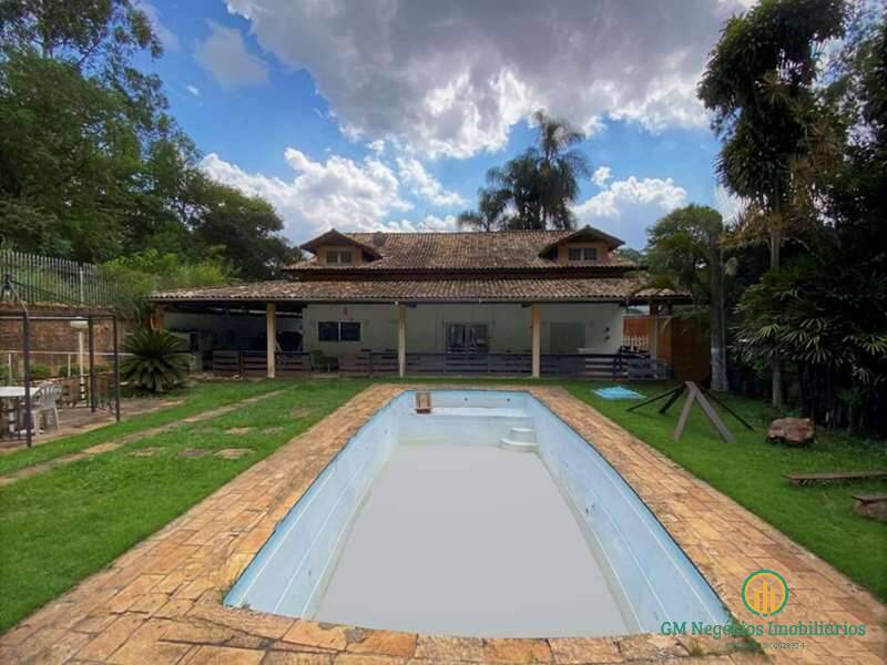 Casa de Condomínio à venda com 4 quartos, 780m² - Foto 1