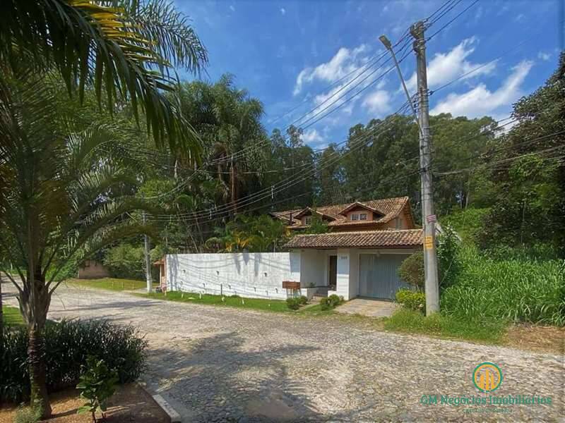 Casa de Condomínio à venda com 4 quartos, 780m² - Foto 2