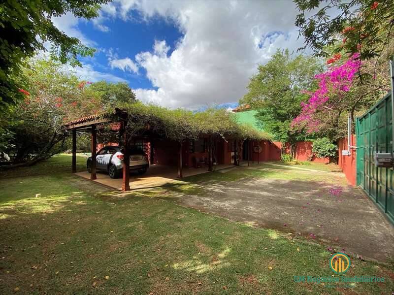 Casa de Condomínio à venda com 3 quartos, 285m² - Foto 4