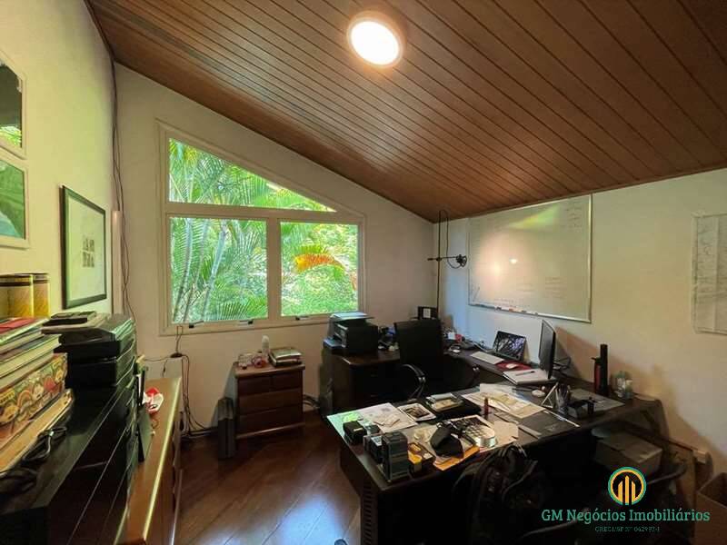 Casa de Condomínio à venda com 3 quartos, 313m² - Foto 17