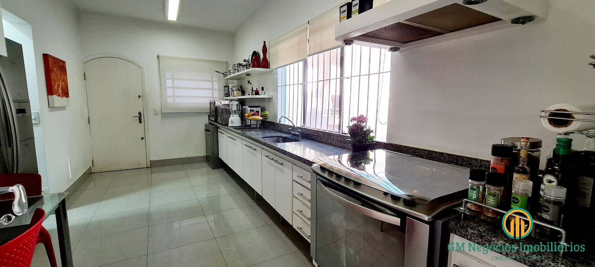 Casa de Condomínio à venda com 4 quartos, 640m² - Foto 20