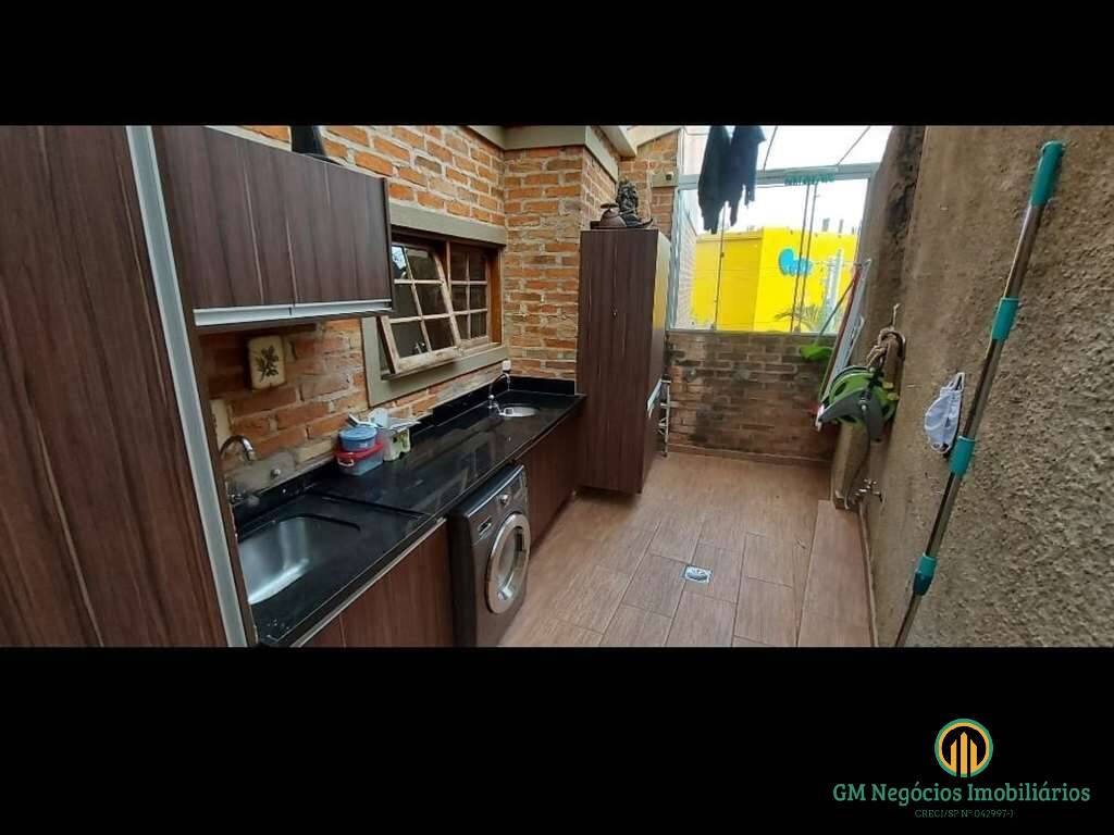 Casa à venda com 3 quartos, 180m² - Foto 32