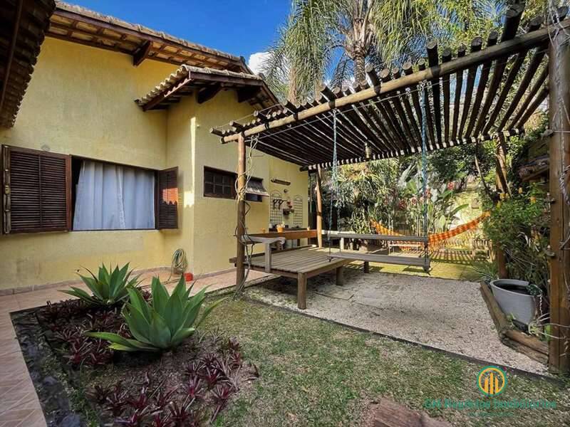 Casa de Condomínio à venda com 4 quartos, 220m² - Foto 12