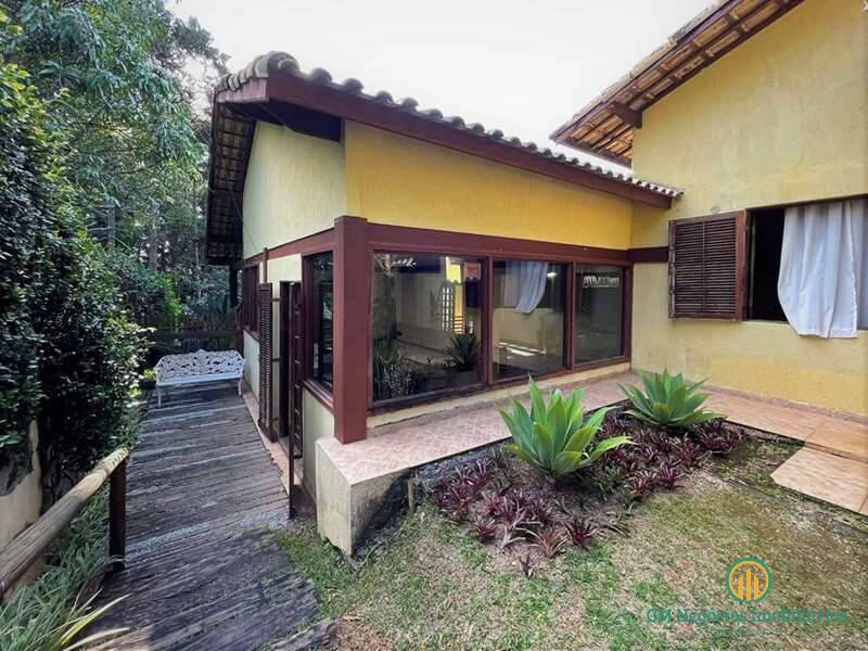 Casa de Condomínio à venda com 4 quartos, 220m² - Foto 11