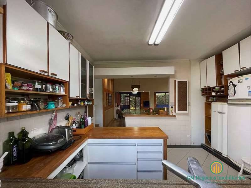 Casa de Condomínio à venda com 4 quartos, 220m² - Foto 15