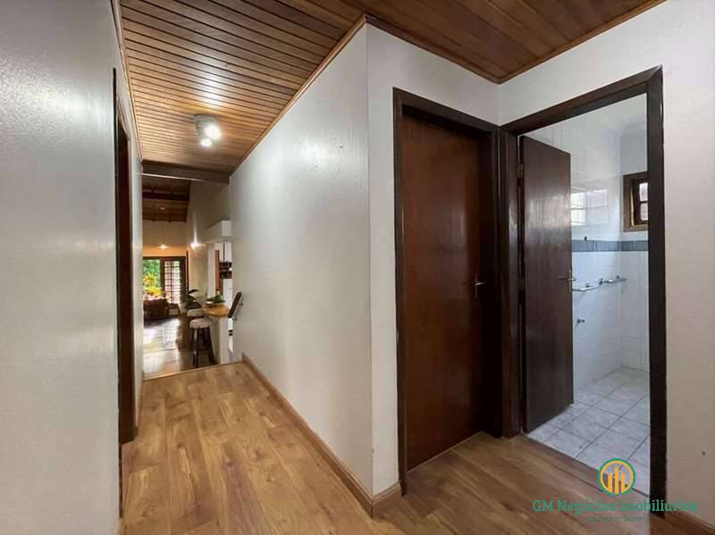 Casa de Condomínio à venda com 4 quartos, 220m² - Foto 25