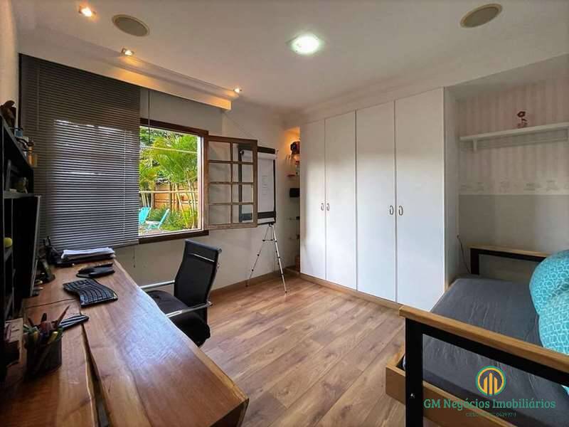 Casa de Condomínio à venda com 4 quartos, 220m² - Foto 28