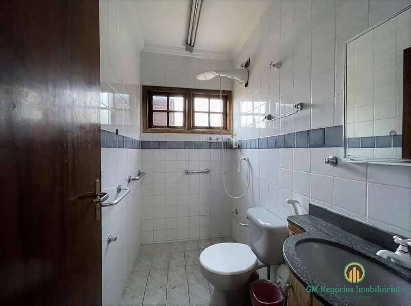 Casa de Condomínio à venda com 4 quartos, 220m² - Foto 34