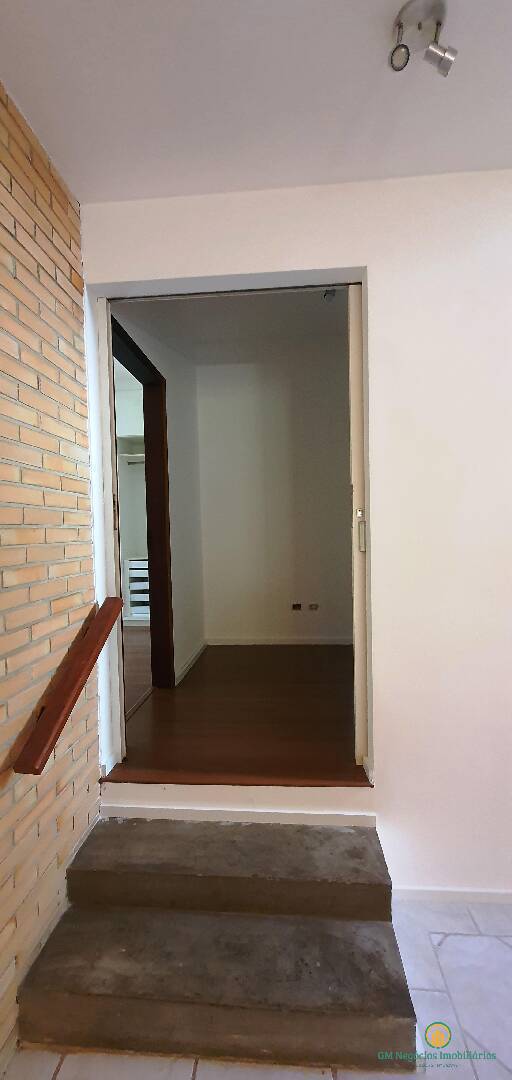 Casa de Condomínio à venda com 3 quartos, 250m² - Foto 11