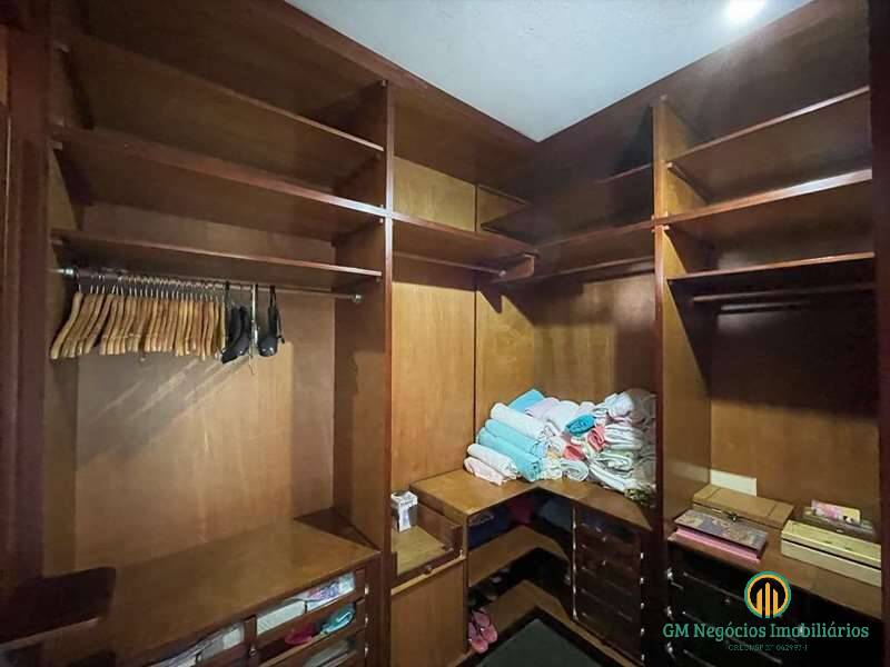 Casa de Condomínio à venda com 6 quartos, 664m² - Foto 22