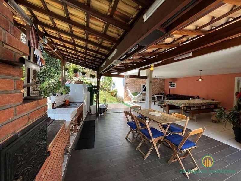 Casa de Condomínio à venda com 4 quartos, 400m² - Foto 27