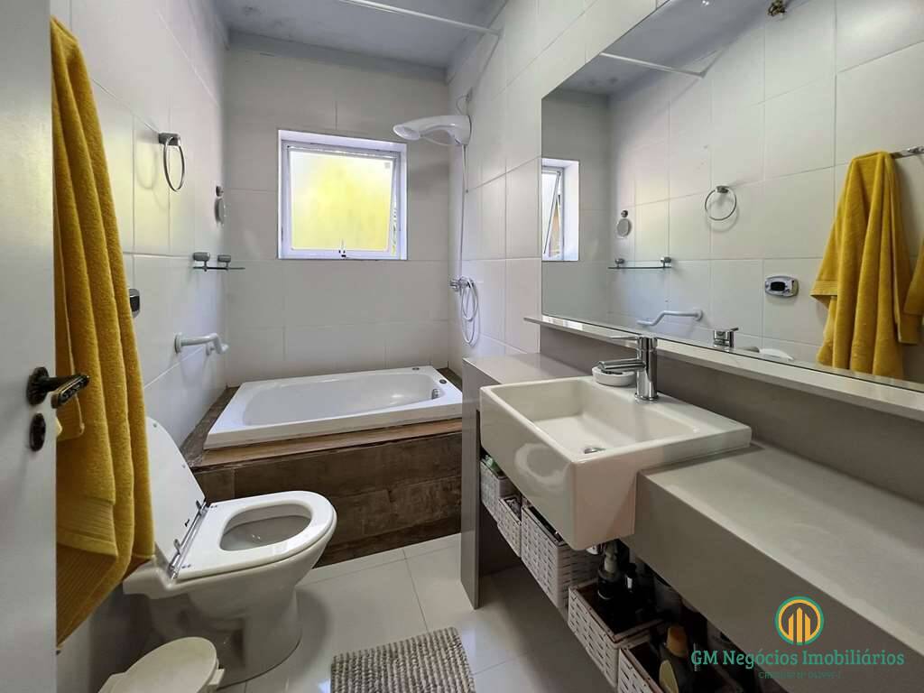 Casa de Condomínio à venda com 5 quartos, 804m² - Foto 19