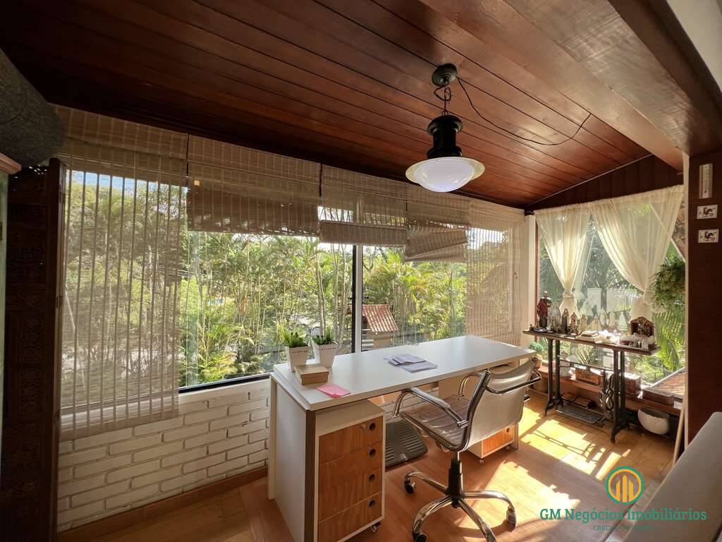 Casa de Condomínio à venda com 5 quartos, 804m² - Foto 47