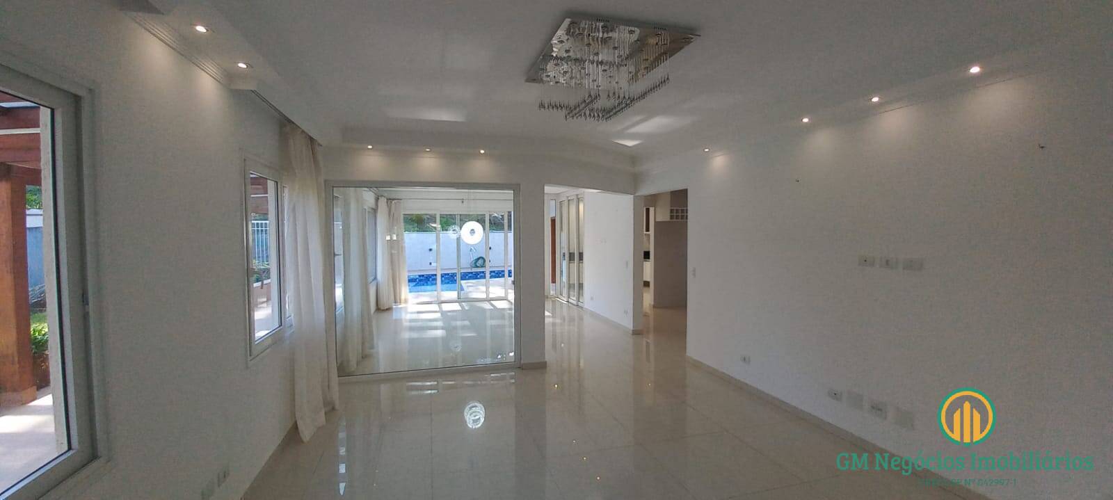 Casa de Condomínio à venda com 4 quartos, 385m² - Foto 25