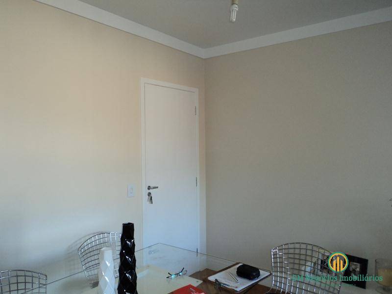 Apartamento à venda com 2 quartos, 55m² - Foto 4