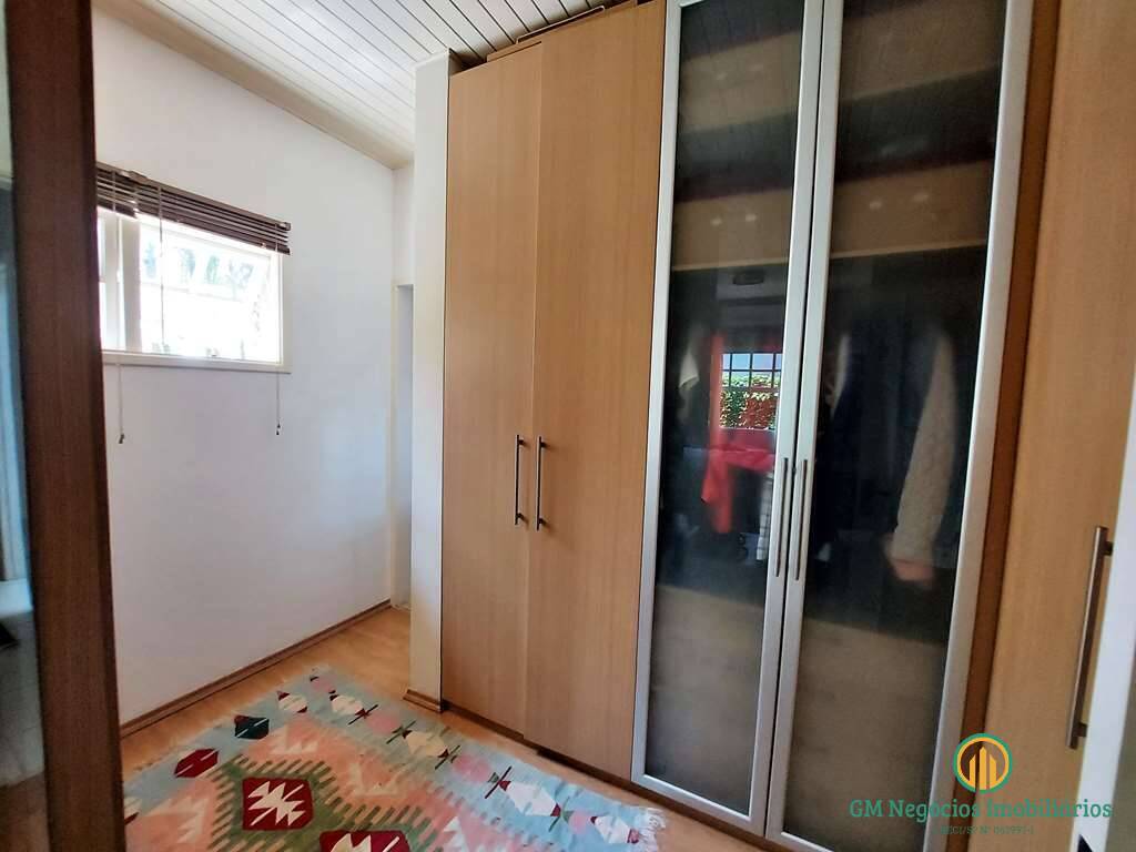 Casa de Condomínio à venda com 5 quartos, 350m² - Foto 20