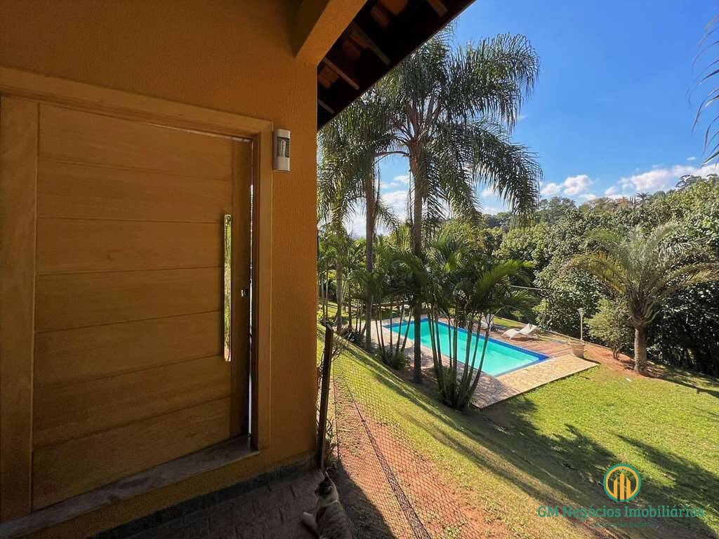 Casa à venda com 4 quartos, 350m² - Foto 3