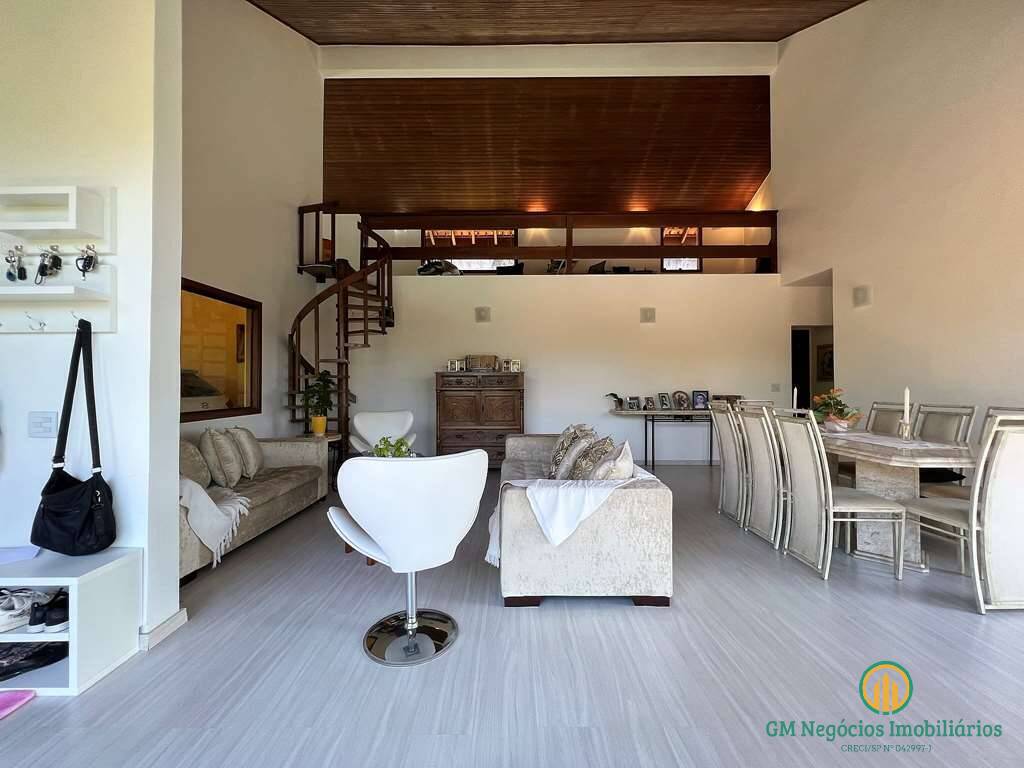 Casa à venda com 4 quartos, 350m² - Foto 10