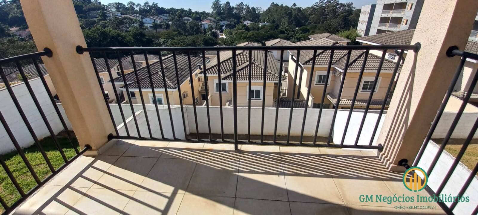 Casa de Condomínio à venda com 3 quartos, 250m² - Foto 24