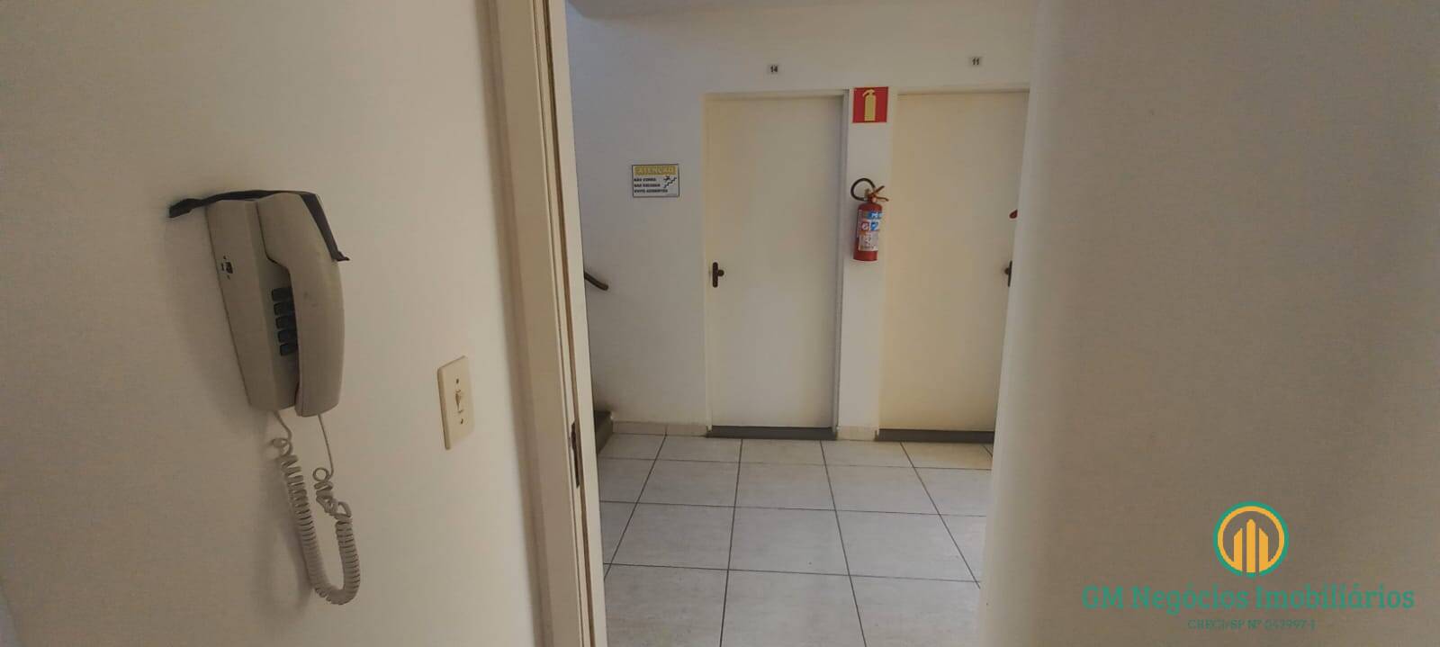 Apartamento à venda com 2 quartos, 55m² - Foto 3