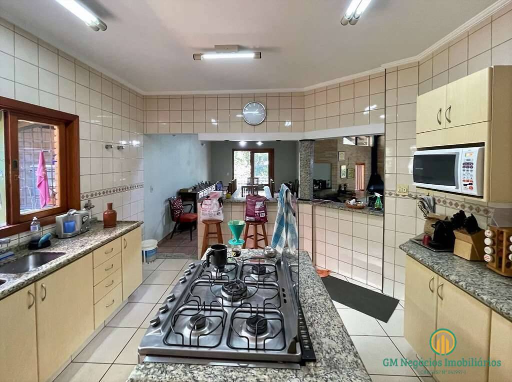 Casa de Condomínio à venda com 4 quartos, 444m² - Foto 17