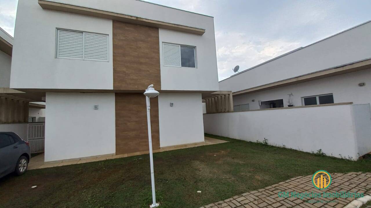 Casa de Condomínio à venda e aluguel com 3 quartos, 118m² - Foto 1