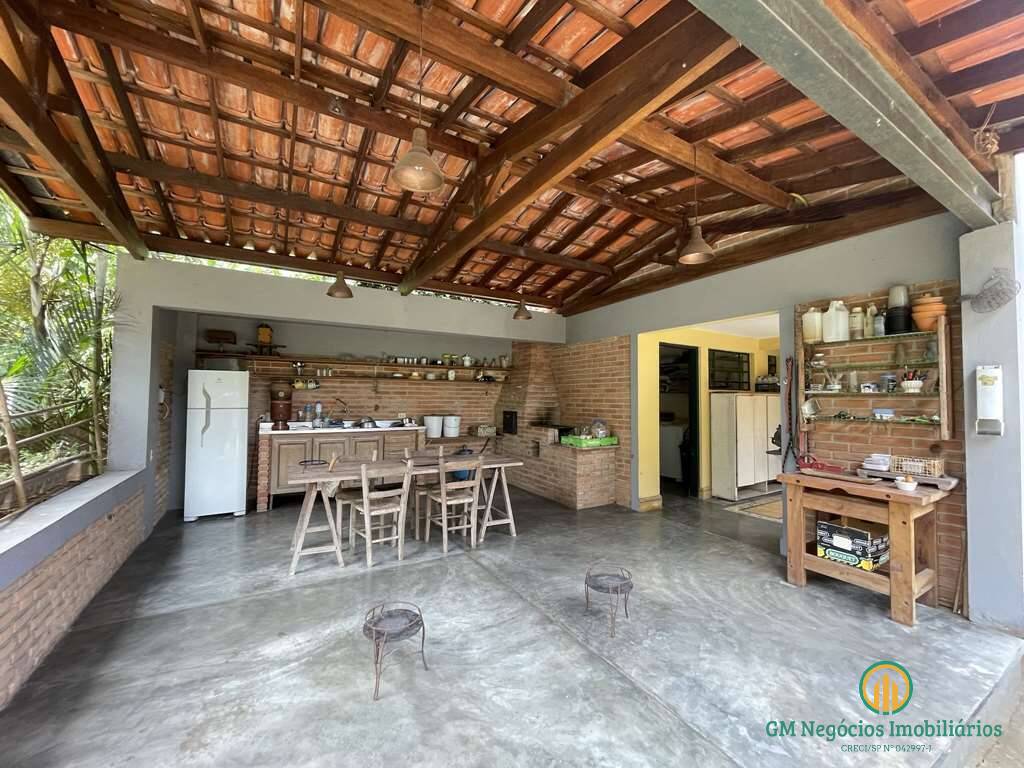 Casa à venda com 3 quartos, 364m² - Foto 27