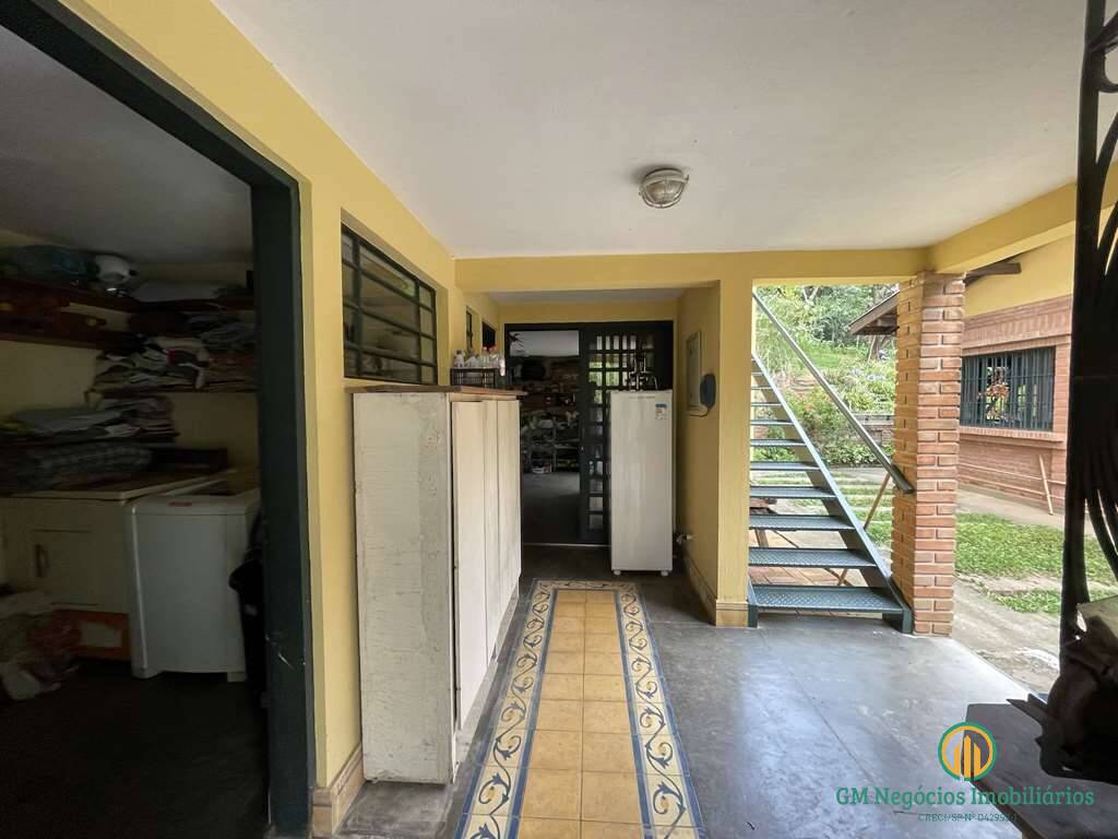 Casa à venda com 3 quartos, 364m² - Foto 28