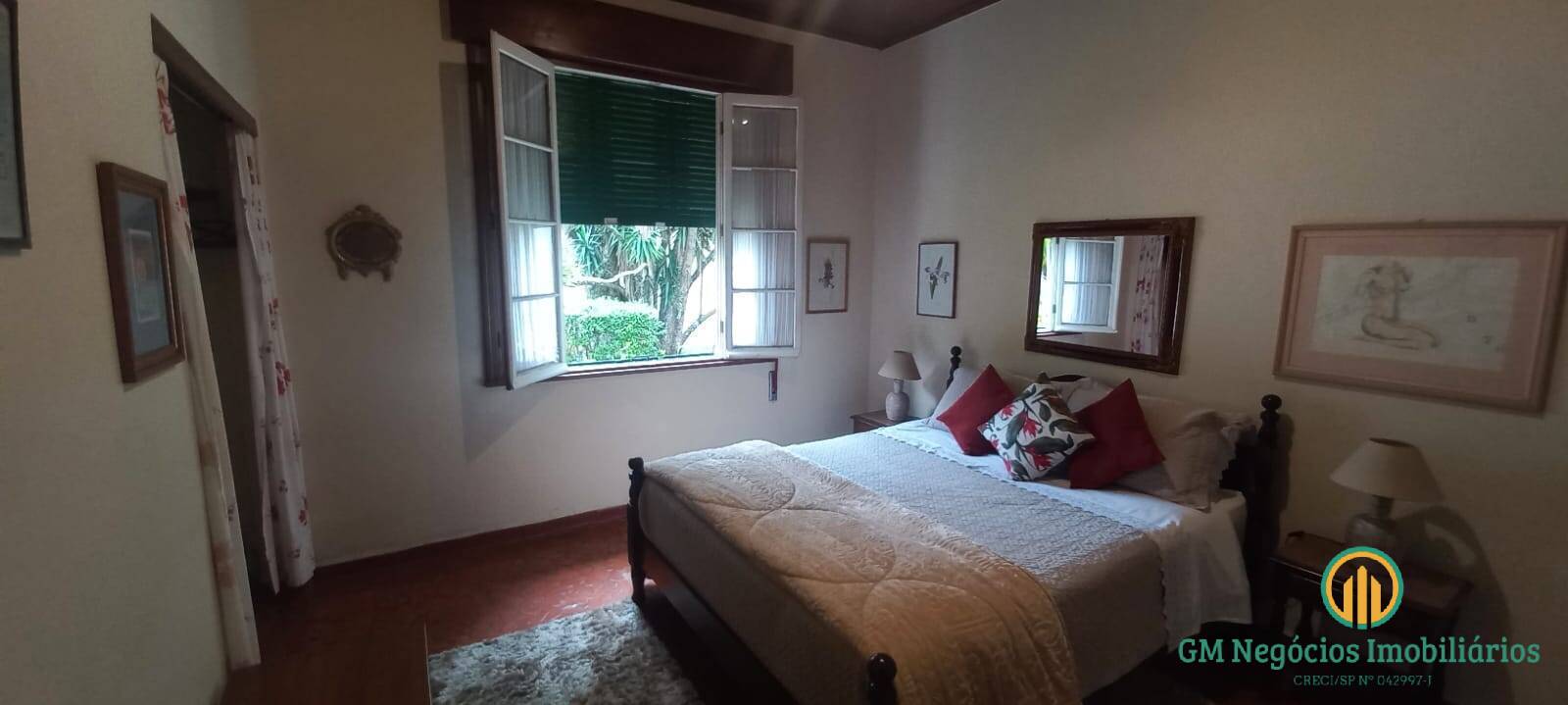 Casa à venda com 6 quartos, 650m² - Foto 20