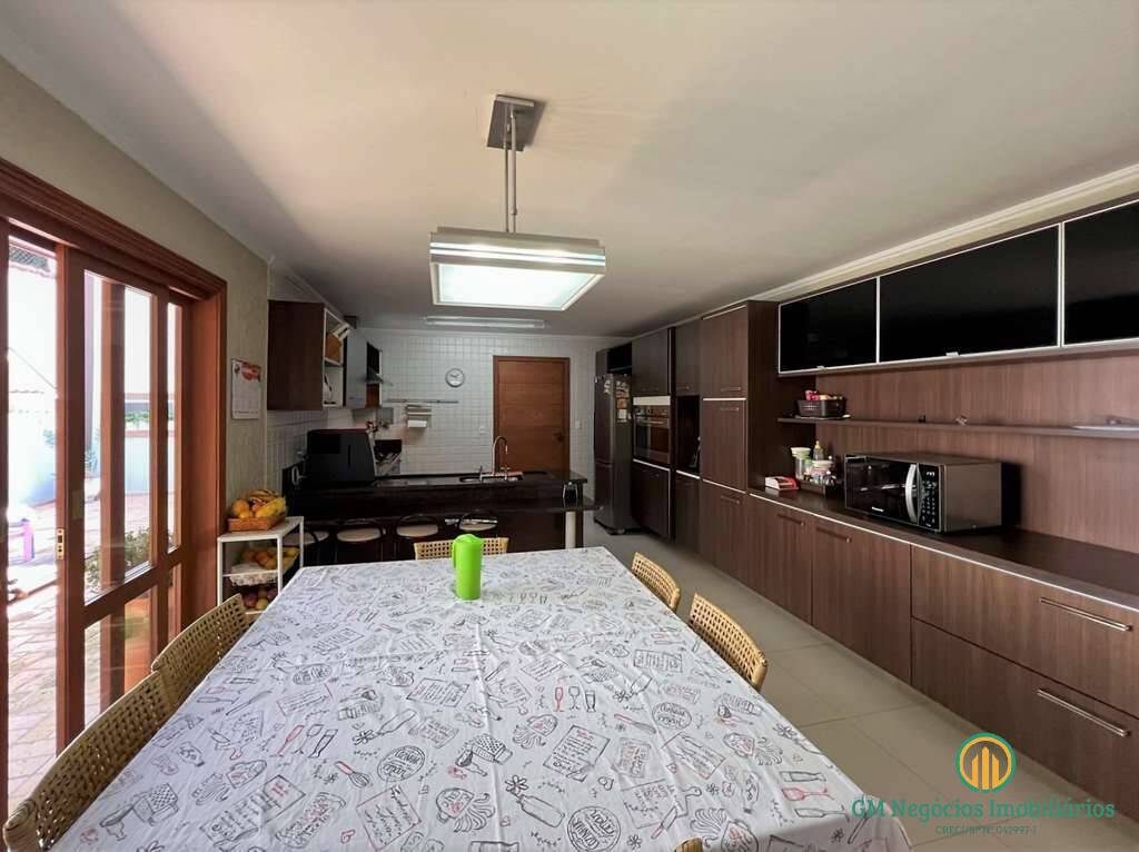 Casa de Condomínio à venda com 5 quartos, 440m² - Foto 28