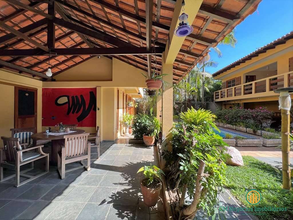 Casa de Condomínio à venda com 4 quartos, 342m² - Foto 13