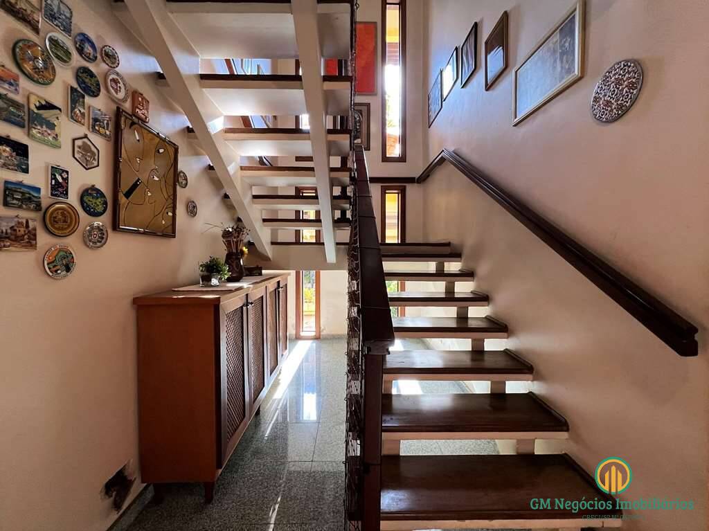 Casa de Condomínio à venda com 4 quartos, 342m² - Foto 17