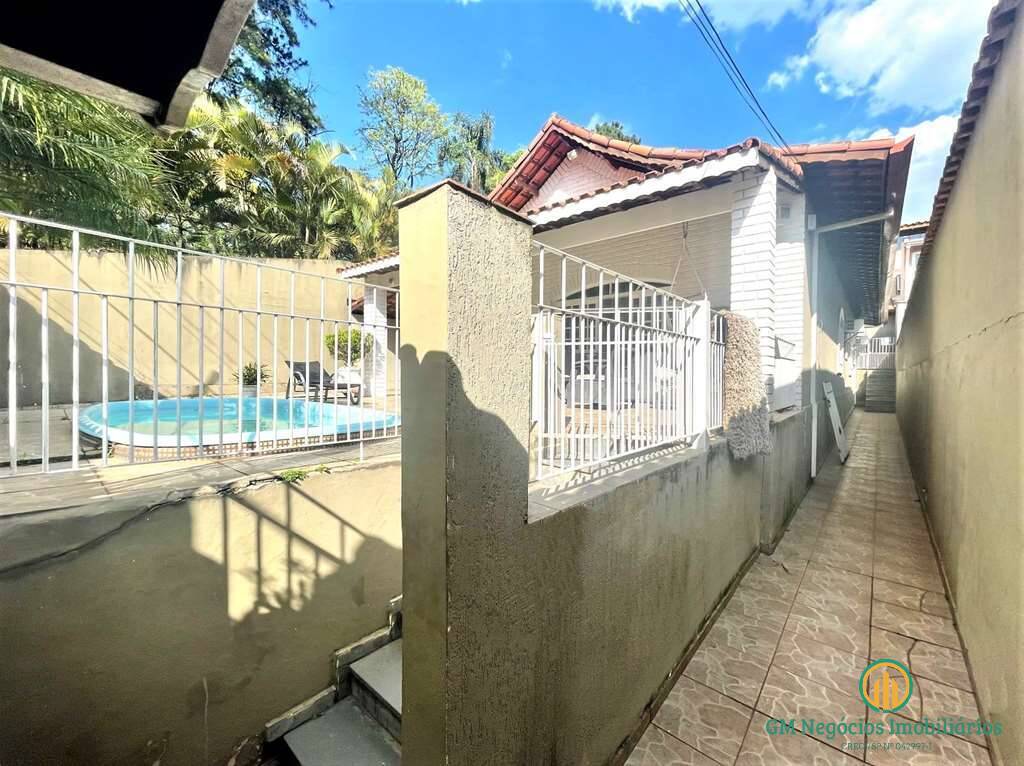 Casa à venda com 3 quartos, 131m² - Foto 33