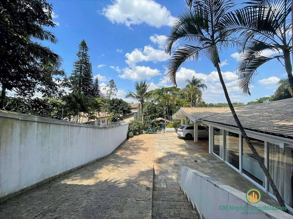 Casa à venda com 4 quartos, 850m² - Foto 10