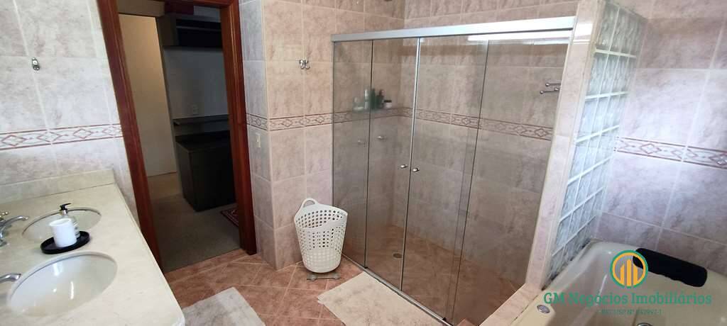 Casa de Condomínio à venda com 3 quartos, 330m² - Foto 28