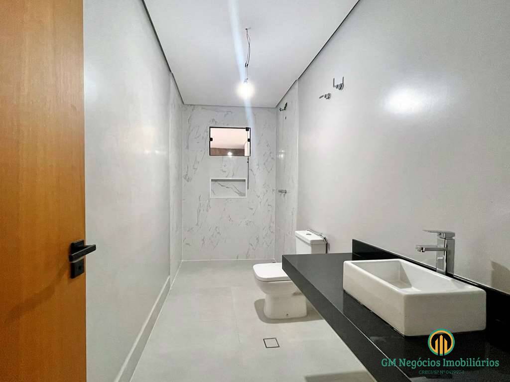 Casa de Condomínio à venda com 4 quartos, 400m² - Foto 4