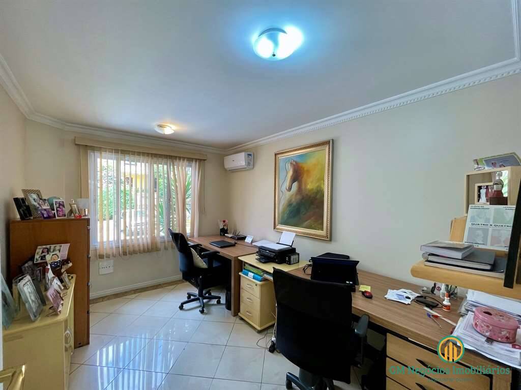 Casa de Condomínio à venda com 4 quartos, 632m² - Foto 15