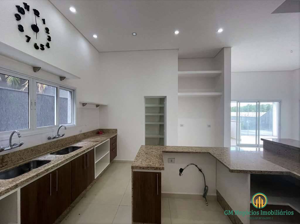 Casa de Condomínio à venda com 3 quartos, 350m² - Foto 13