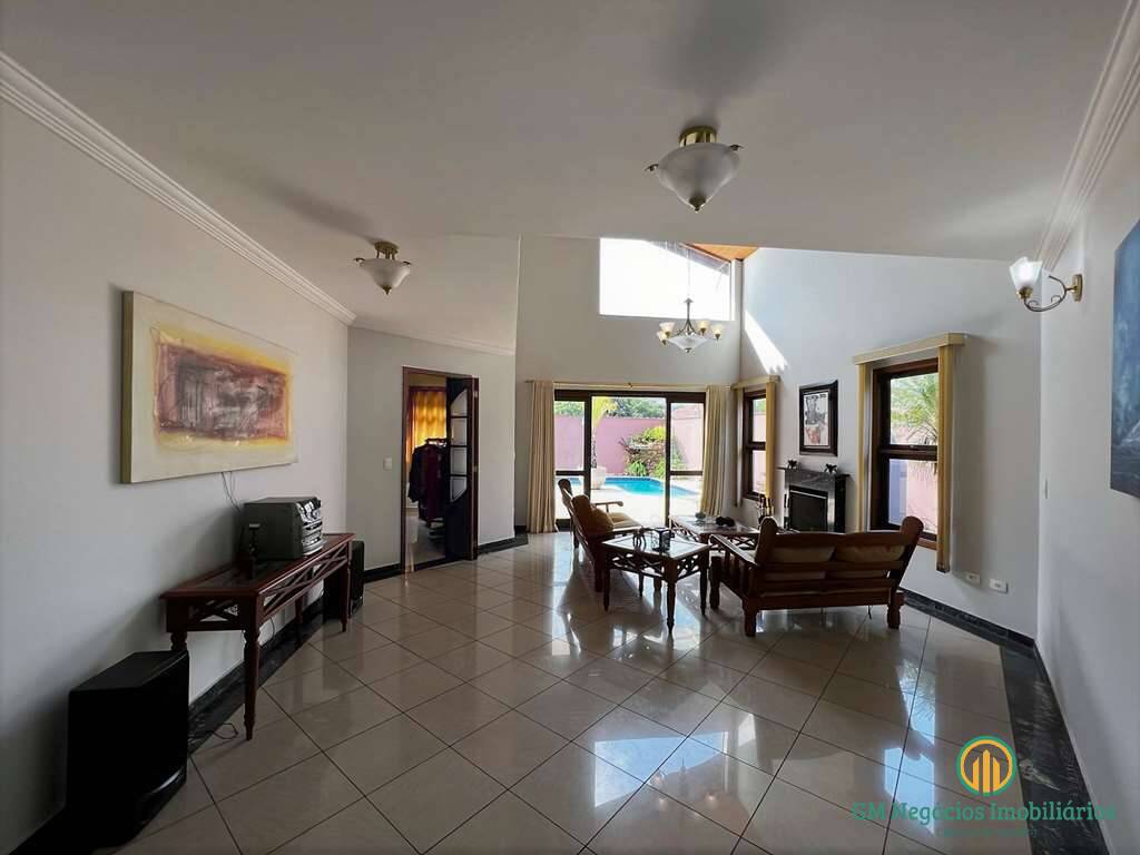 Casa de Condomínio à venda com 3 quartos, 360m² - Foto 4