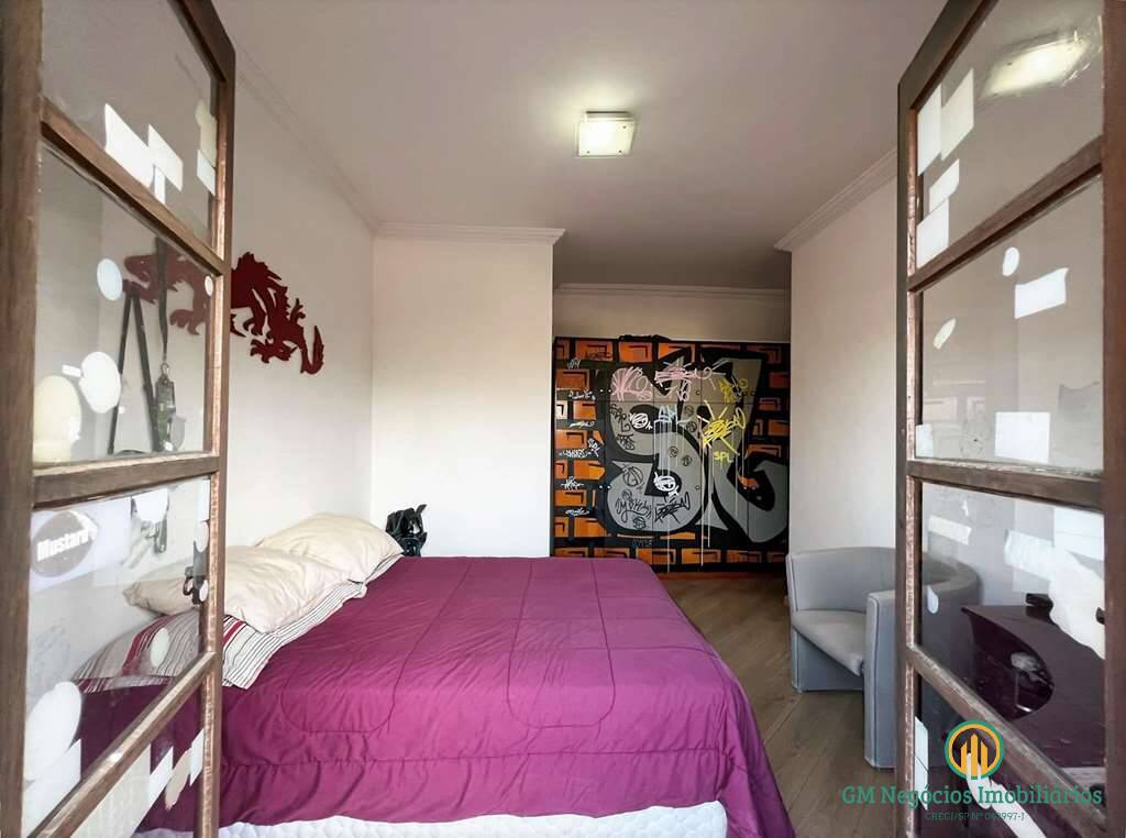 Casa de Condomínio à venda com 3 quartos, 360m² - Foto 35