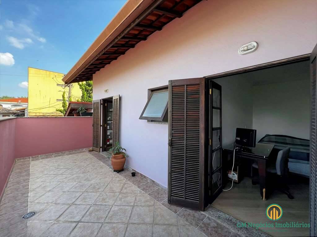 Casa de Condomínio à venda com 3 quartos, 360m² - Foto 32