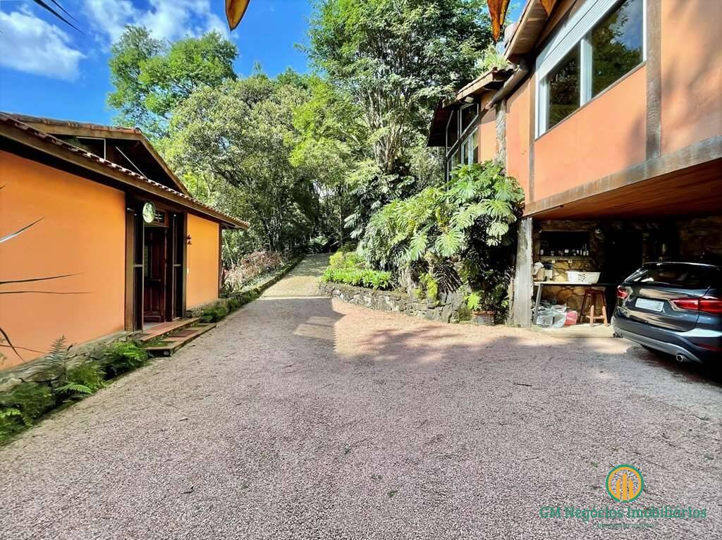 Casa de Condomínio à venda com 4 quartos, 439m² - Foto 26