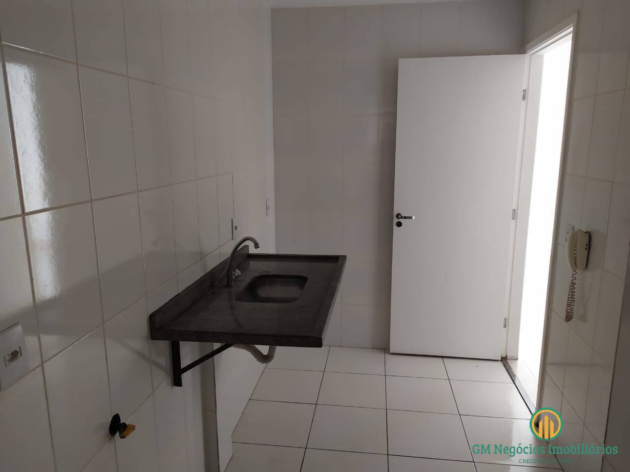 Apartamento à venda com 2 quartos, 55m² - Foto 11