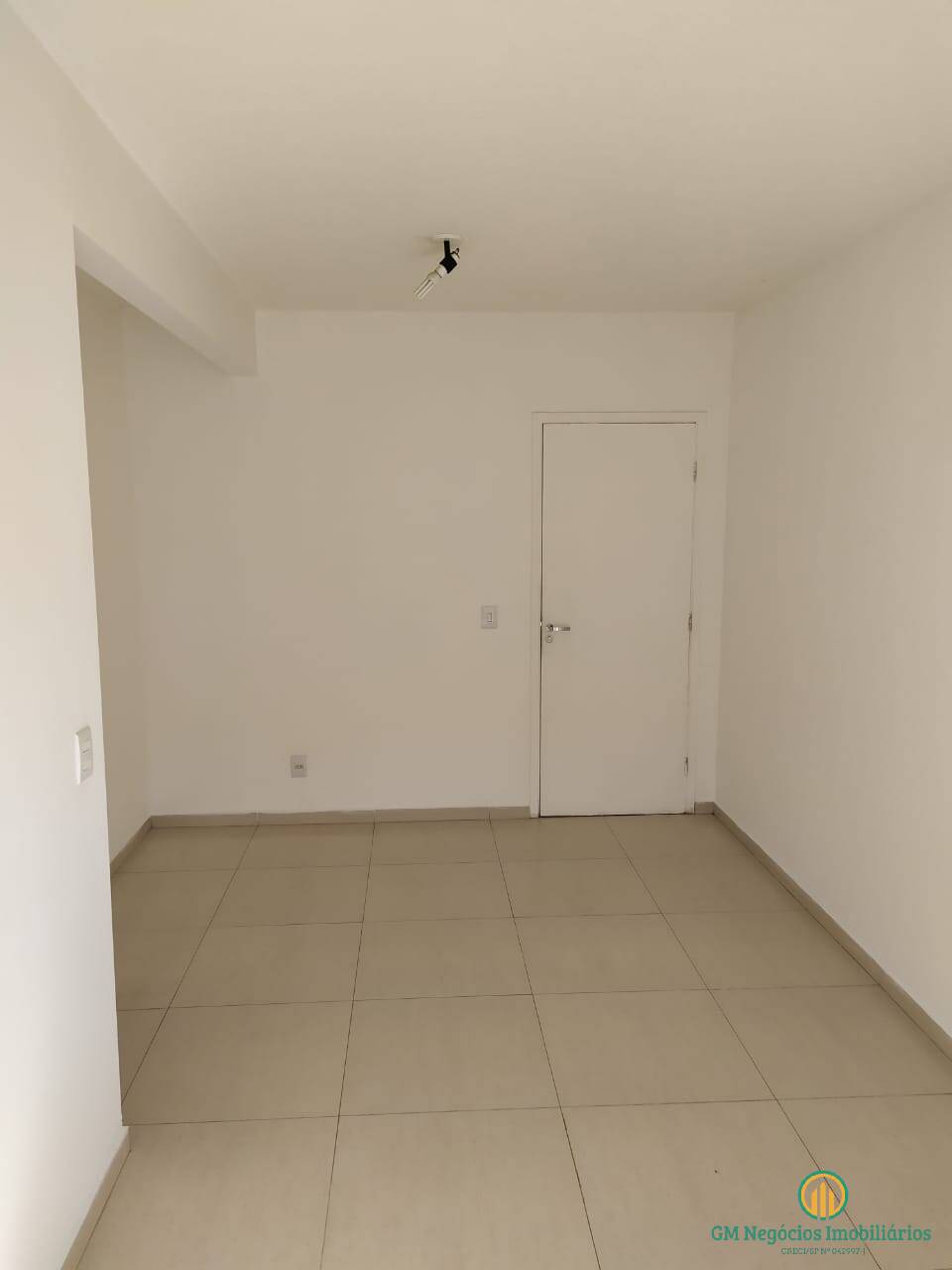 Apartamento à venda com 2 quartos, 55m² - Foto 17