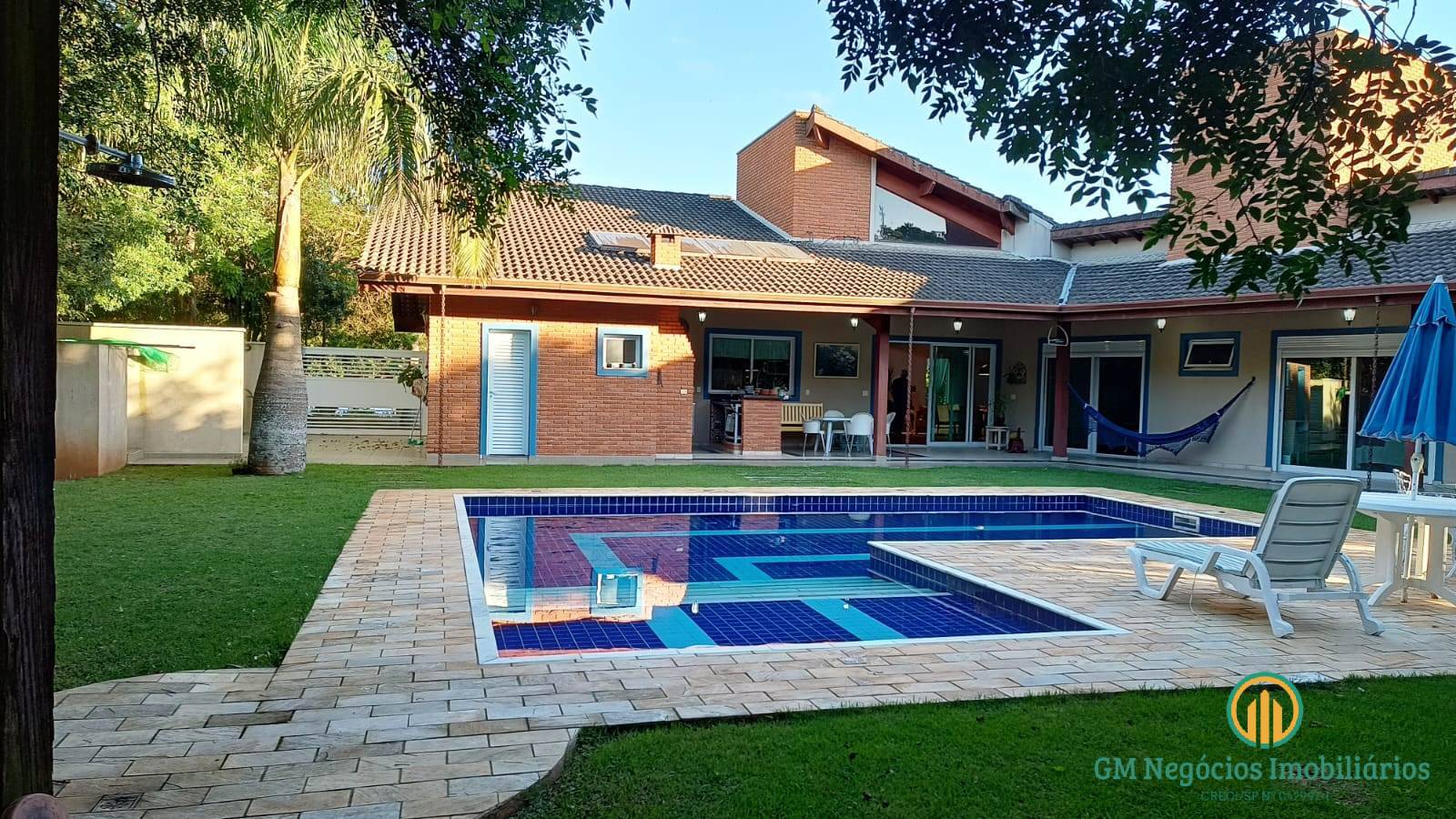 Casa de Condomínio à venda com 3 quartos, 363m² - Foto 2